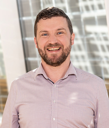 company-management-johannes-360x460